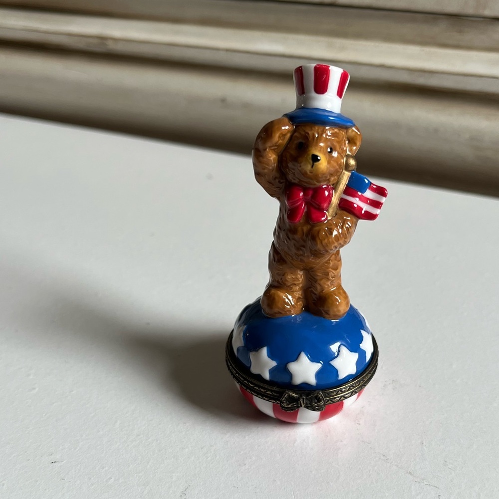 Vintage Midwest Cannon Fall Porcelain Teddy Bear JULY 4th Trinket Box USA